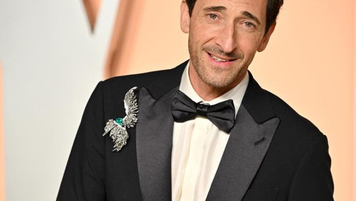 Adrien Brody e altri: quando le spille agli Oscar veicolano messaggi segreti